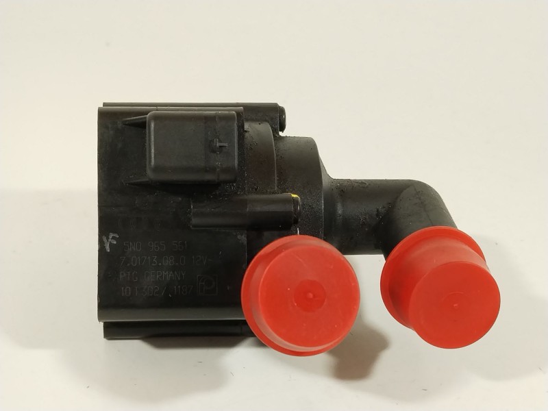 Recambio de bomba agua para volkswagen passat b6 (3c2) 2.0 tdi referencia OEM IAM 5N0965561  