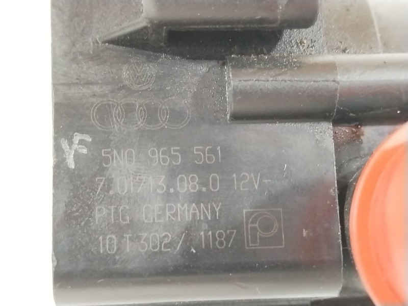 Recambio de bomba agua para volkswagen passat b6 (3c2) 2.0 tdi referencia OEM IAM 5N0965561  