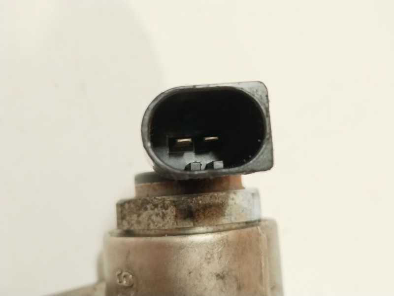 Recambio de bomba inyeccion para audi s6 berlina 4f2 referencia OEM IAM 07L127026A  