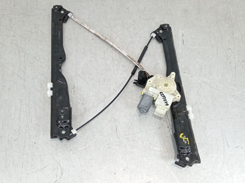 Recambio de elevalunas delantero izquierdo para peugeot 308 business line referencia OEM IAM 9677734880  9678189880