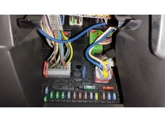 Recambio de caja reles / fusibles para citroën c5 iii (rd_) 2.0 hdi 140 referencia OEM IAM 9664059080  