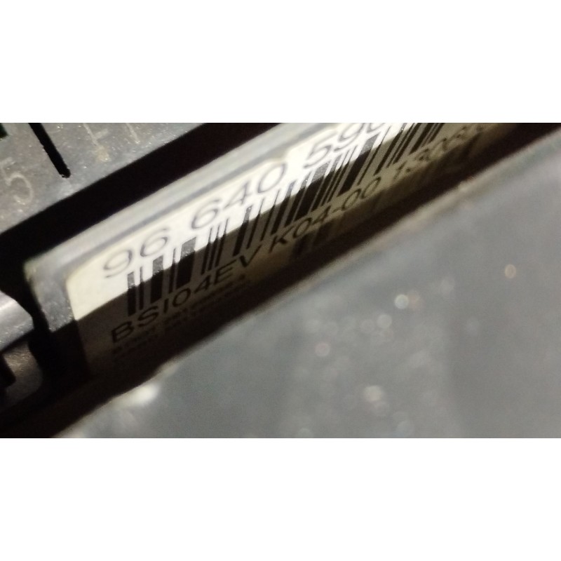 Recambio de caja reles / fusibles para citroën c5 iii (rd_) 2.0 hdi 140 referencia OEM IAM 9664059080  