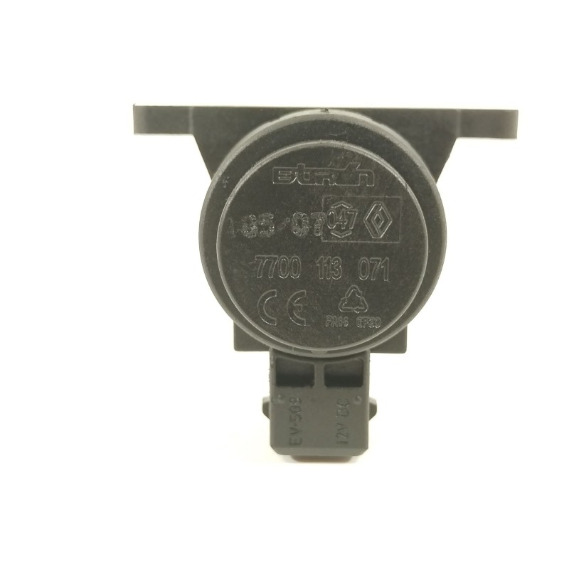 Recambio de valvula aire adicional para opel vivaro furgón/combi (07.2006 =>) combi l1h1 2,7t edition referencia OEM IAM 7700113