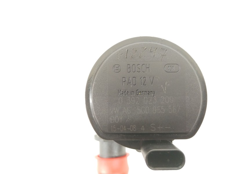 Recambio de bomba agua para skoda octavia iii combi (5e5, 5e6) 1.6 tdi referencia OEM IAM 5G0965567  0397023209