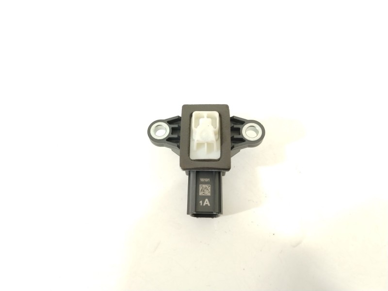 Recambio de sensor para hyundai tucson essence bluedrive 2wd referencia OEM IAM 95920B1050  