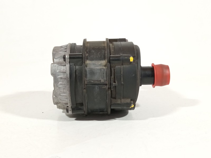 Recambio de bomba agua para volkswagen golf vii lim. gte referencia OEM IAM 04L965567  0392024003