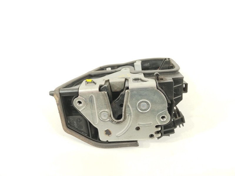 Recambio de cerradura puerta trasera izquierda para bmw x3 (e83) xdrive 20d referencia OEM IAM 7202147  51227202147
