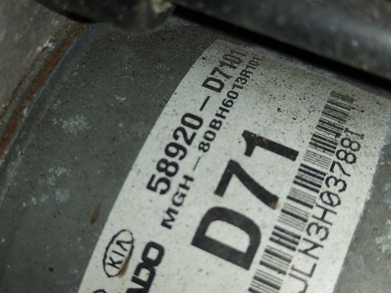 Recambio de abs para hyundai tucson essence bluedrive 2wd referencia OEM IAM 58920D7101  