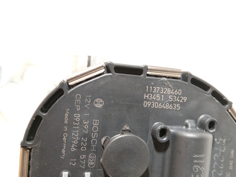 Recambio de motor limpia delantero para peugeot 5008 premium referencia OEM IAM 9671062380  