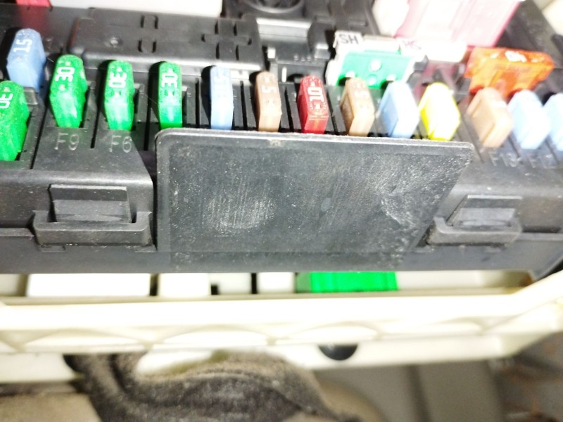 Recambio de caja reles / fusibles para peugeot 308 i (4a_, 4c_) 1.6 hdi referencia OEM IAM 1663371880  