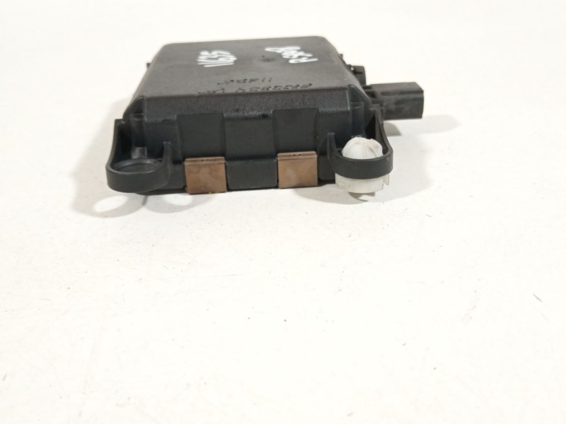 Recambio de modulo electronico para peugeot 5008 premium referencia OEM IAM 9673046780  