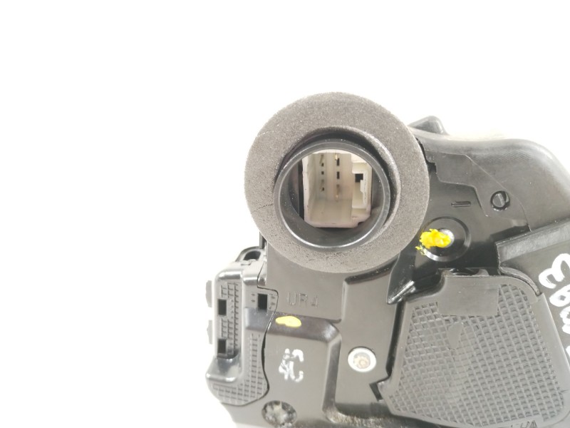 Recambio de cerradura puerta trasera derecha para toyota auris (_e18_) 1.4 d-4d (nde180_) referencia OEM IAM 6905005050  