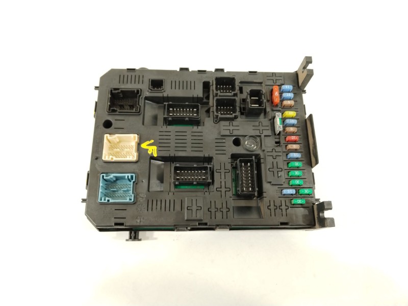 Recambio de caja reles / fusibles para peugeot 308 i (4a_, 4c_) 1.6 hdi referencia OEM IAM 1663371880  