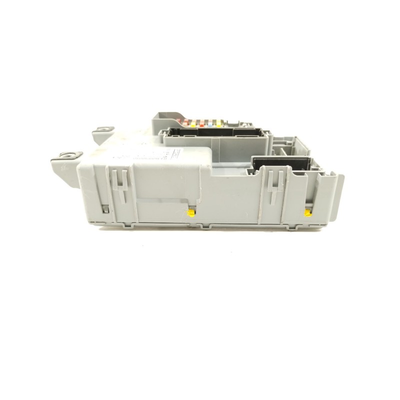 Recambio de caja reles / fusibles para peugeot bipper avantage referencia OEM IAM 1368890080  
