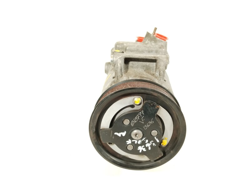 Recambio de compresor aire acondicionado para volkswagen golf vi (5k1) 1.6 tdi referencia OEM IAM 5N0820803E  