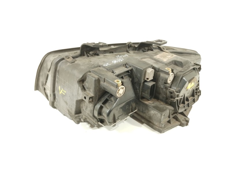 Recambio de faro derecho para audi a4 b6 (8e2) 2.5 tdi referencia OEM IAM 8E0941004S  