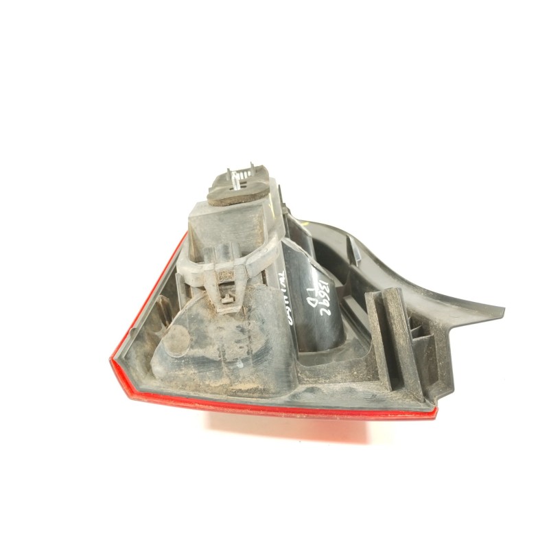 Recambio de piloto trasero derecho para renault twingo ii (cn0_) 1.2 16v (cn0k, cn0v) referencia OEM IAM 8200387889  