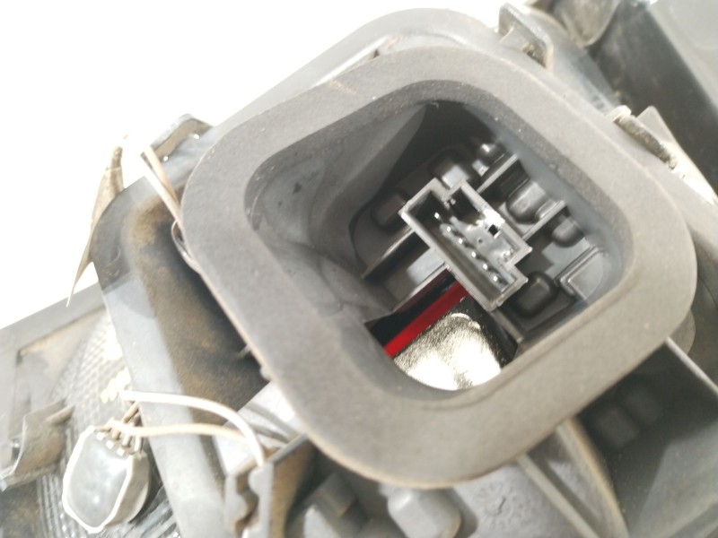 Recambio de piloto trasero izquierdo para skoda fabia iii (nj3) 1.0 tsi referencia OEM IAM 6V6945095  