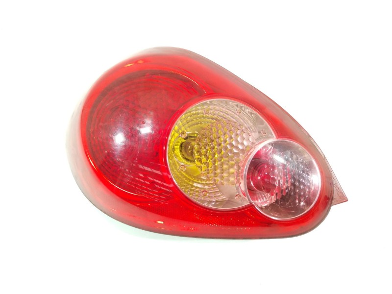 Recambio de piloto trasero izquierdo para toyota aygo (kgb/wnb) básico referencia OEM IAM 815600H020  