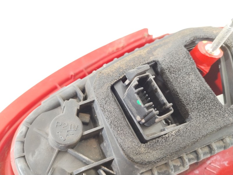 Recambio de piloto trasero izquierdo para toyota aygo (kgb/wnb) básico referencia OEM IAM 815600H020  