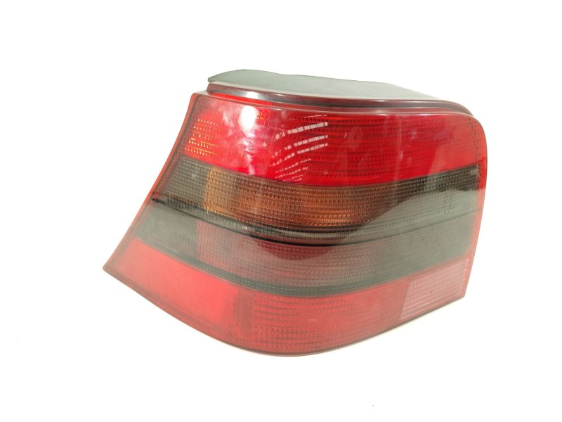 Recambio de piloto trasero izquierdo para volkswagen golf iv (1j1) 1.9 tdi referencia OEM IAM 1J69451113  