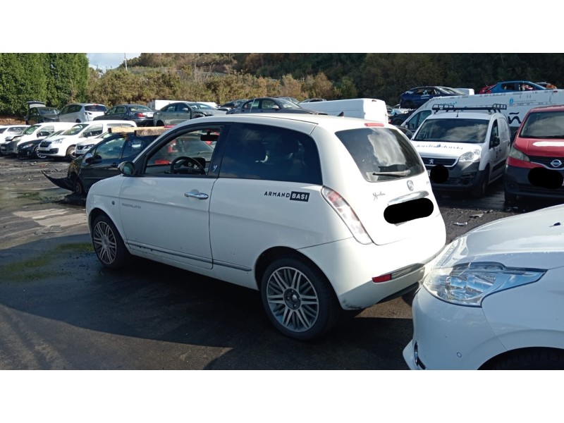 lancia ypsilon (843_) del año 2009 lancia ypsilon (843_) del año 2009