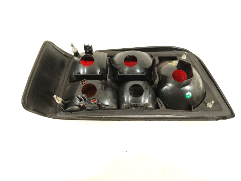 Recambio de piloto trasero derecho para peugeot 405 i (15b) 1.9 diesel referencia OEM IAM 635192  