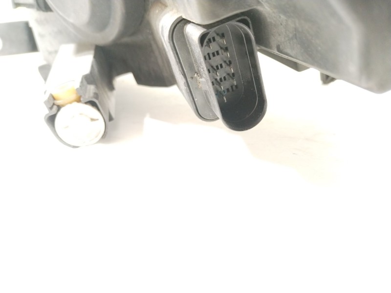 Recambio de faro derecho para volkswagen passat b6 (3c2) 2.0 tdi 16v 4motion referencia OEM IAM 3C0941006M  