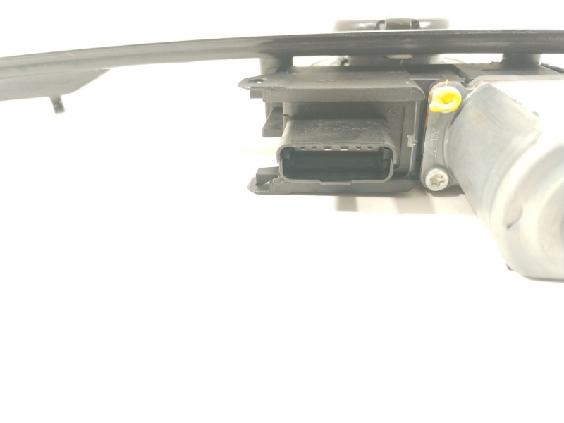 Recambio de elevalunas delantero derecho para fiat fiorino (2023) fiorino 2252 referencia OEM IAM 52148372  1137328451