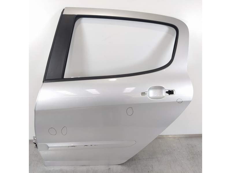 PUERTA TRASERA IZQUIERDA 9006R7 