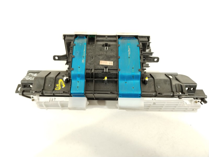 Recambio de cuadro instrumentos para toyota prius (nhw20) sol referencia OEM IAM 8380047251A  