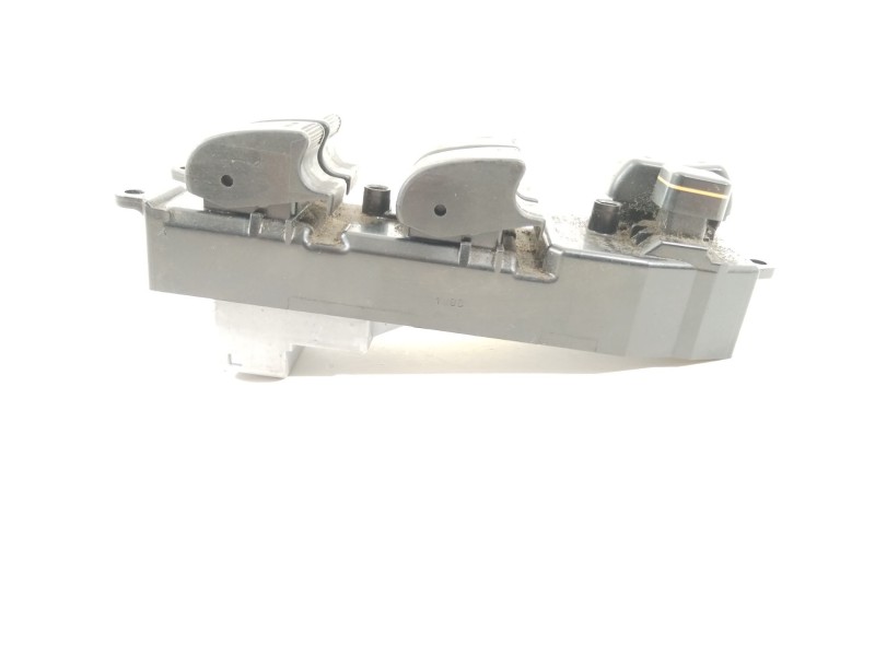 Recambio de mando elevalunas delantero izquierdo para toyota prius (nhw20) sol referencia OEM IAM 8482047050  