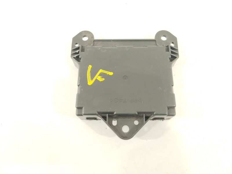 Recambio de modulo electronico para toyota prius (nhw20) sol referencia OEM IAM 8865047051  