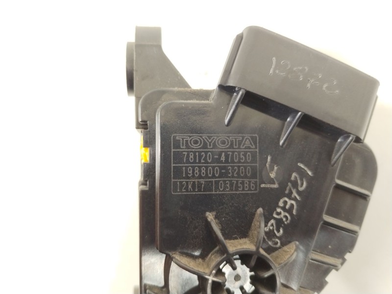 Recambio de potenciometro pedal para toyota prius (nhw20) sol referencia OEM IAM 7812047050  
