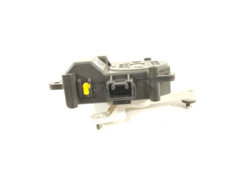 Recambio de motor apertura trampillas climatizador para toyota prius (nhw20) sol referencia OEM IAM 638000240  