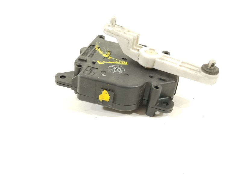 Recambio de motor apertura trampillas climatizador para toyota prius (nhw20) sol referencia OEM IAM 638000240  