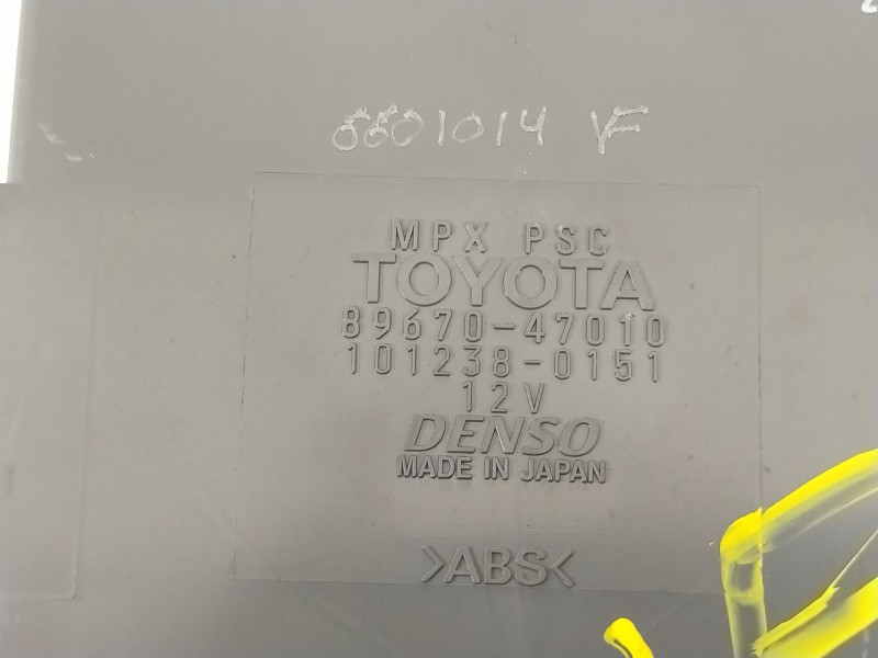 Recambio de modulo electronico para toyota prius (nhw20) sol referencia OEM IAM 8967047010  