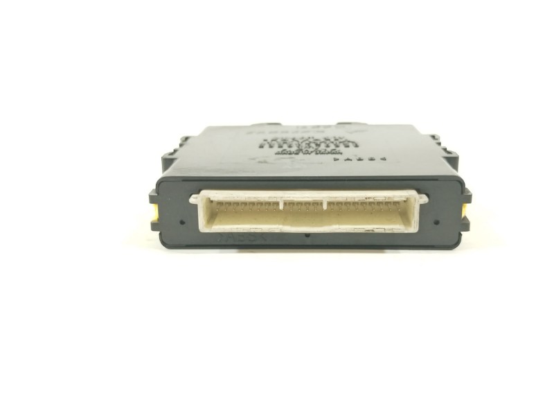 Recambio de modulo electronico para toyota prius (nhw20) sol referencia OEM IAM 8999047023  