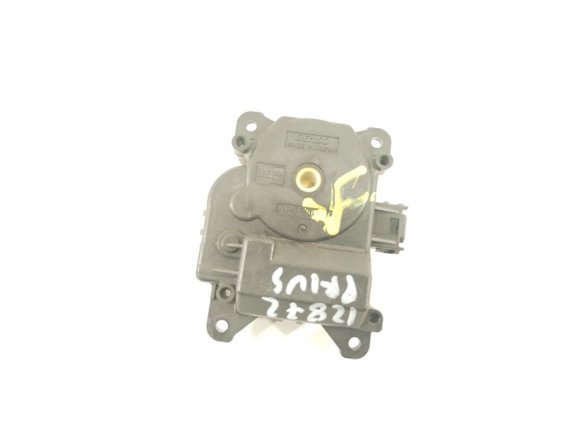 Recambio de motor apertura trampillas climatizador para toyota prius (nhw20) sol referencia OEM IAM 637007440  