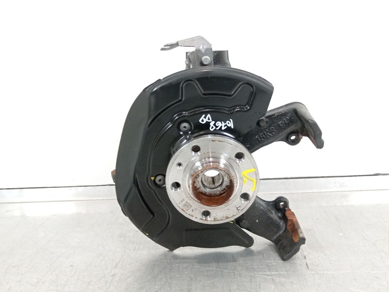 Recambio de mangueta delantera derecha para seat arona (kj7, kjp) 1.0 tsi referencia OEM IAM 2Q0407256AD  