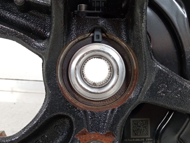 Recambio de mangueta delantera derecha para seat arona (kj7, kjp) 1.0 tsi referencia OEM IAM 2Q0407256AD  