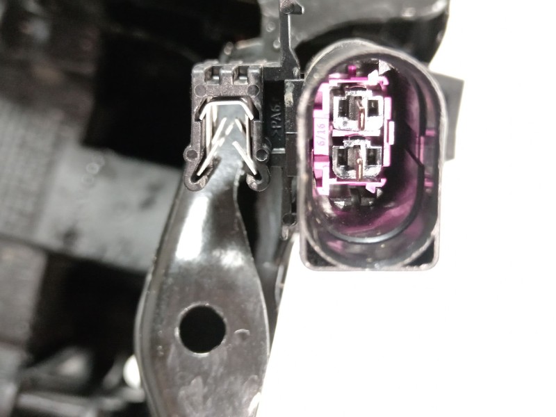 Recambio de panel frontal para seat arona (kj7, kjp) 1.0 tsi referencia OEM IAM 6F9805588H  