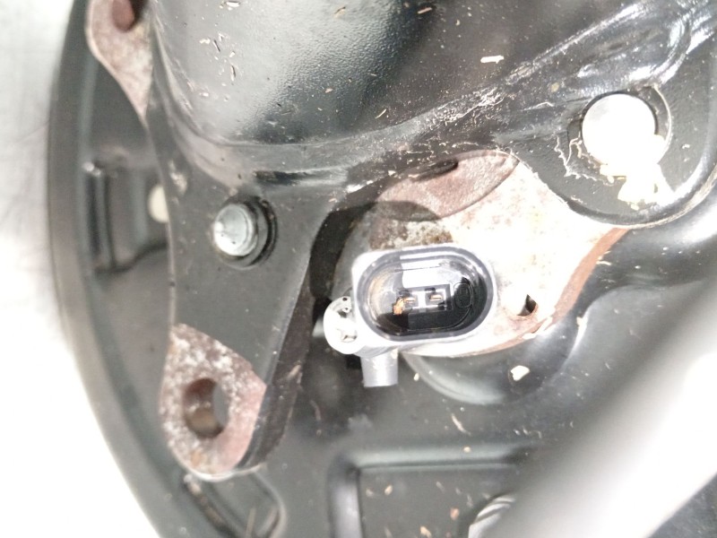 Recambio de puente trasero para seat arona (kj7, kjp) 1.0 tsi referencia OEM IAM 2Q0501053CD  