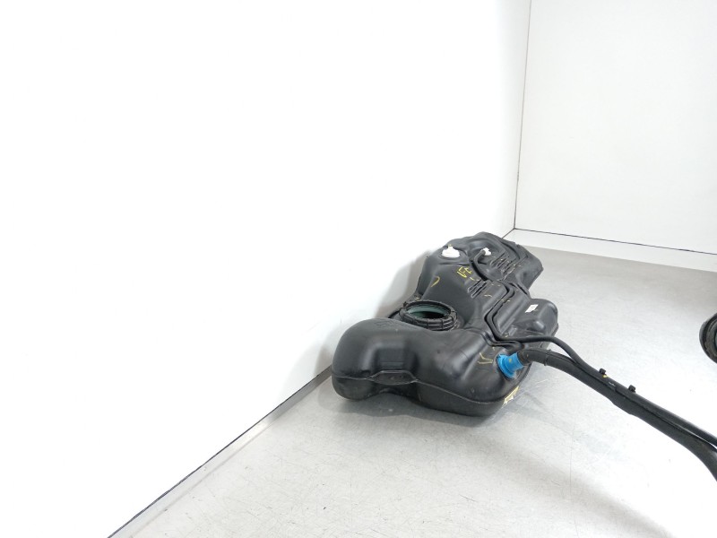 Recambio de deposito combustible para opel corsa f (p2jo) 1.5 (68) referencia OEM IAM 9826626680  