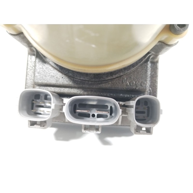 Recambio de bomba direccion para mazda 3 sedán (bk) 1.6 di turbo (bk12y) referencia OEM IAM 6X121103  BR5V32600B