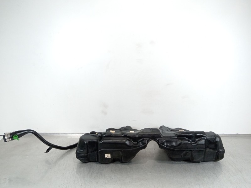 Recambio de deposito combustible para bmw 5 touring (f11) 525 d xdrive referencia OEM IAM 16117268032  