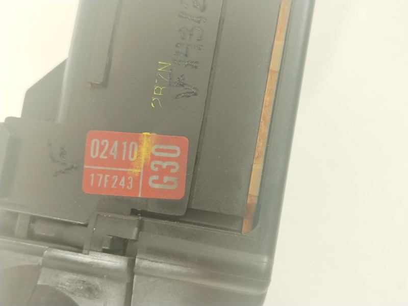 Recambio de mando limpia para toyota auris (_e15_) 1.4 (zze150_) referencia OEM IAM 0241017F243 17F003 17F144