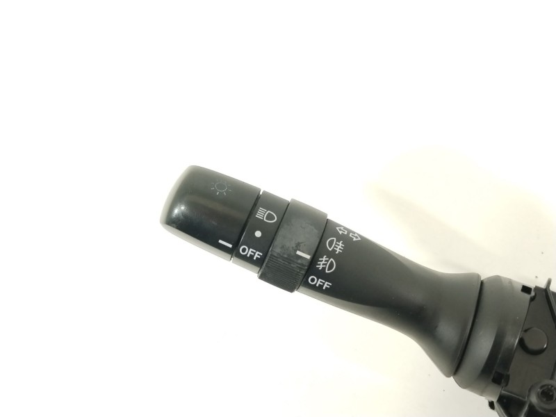 Recambio de mando luces para toyota yaris (ksp9/scp9/nlp9) básico referencia OEM IAM 841400D080  17F001