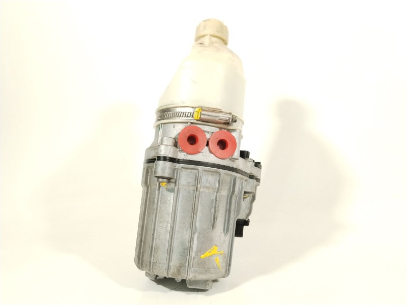 Recambio de bomba direccion para opel zafira / zafira family b (a05) 1.7 cdti (m75) referencia OEM IAM 13292554  