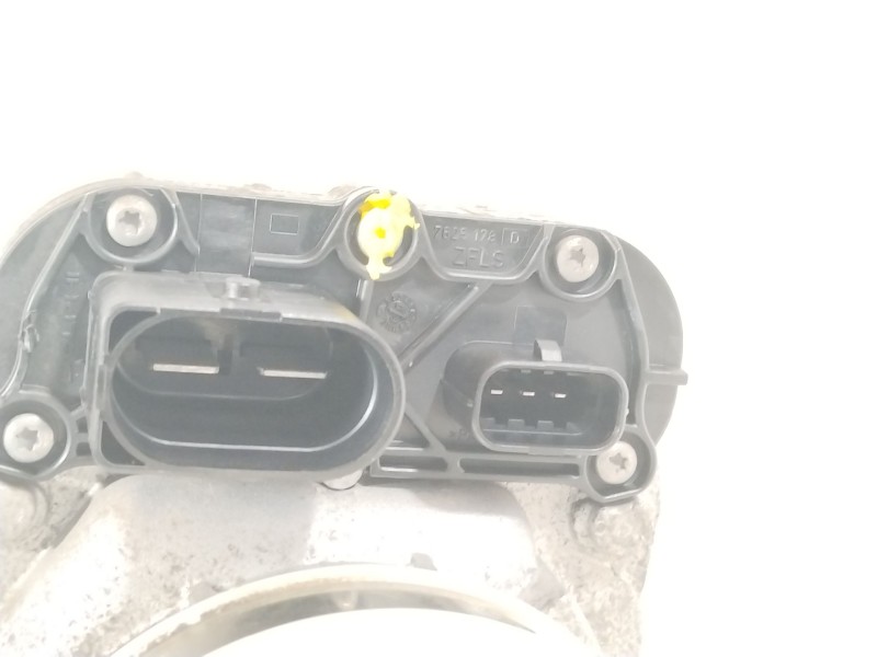 Recambio de bomba direccion para opel zafira / zafira family b (a05) 1.7 cdti (m75) referencia OEM IAM 13292554  